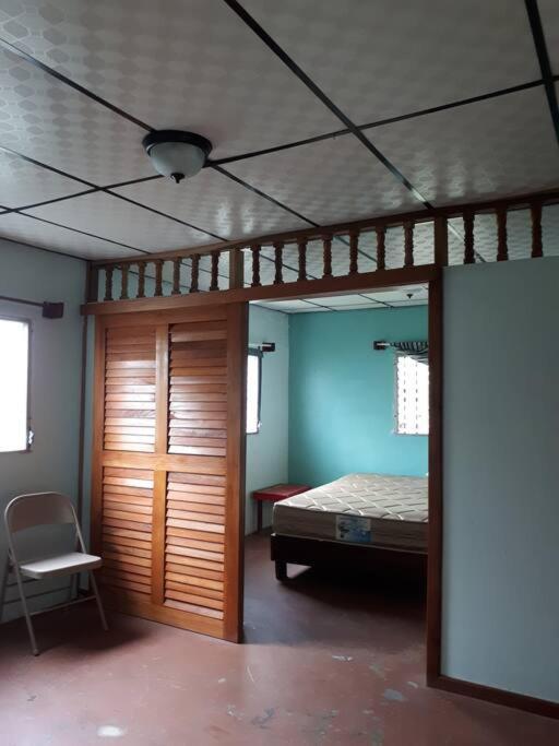 Gia'S Garage & Home For Bocas Travelers Almirante Εξωτερικό φωτογραφία