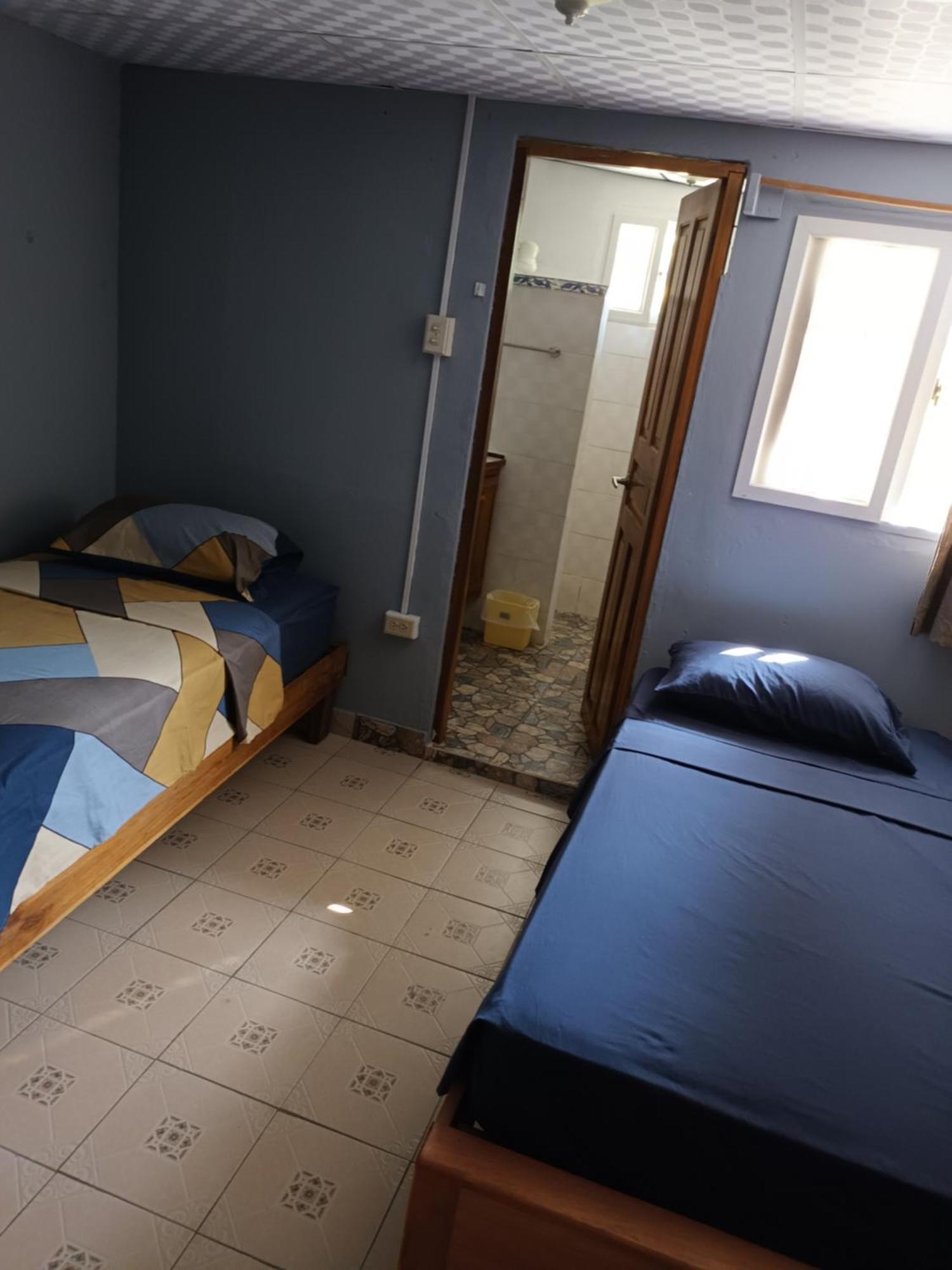 Gia'S Garage & Home For Bocas Travelers Almirante Εξωτερικό φωτογραφία